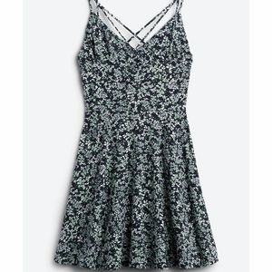 BNWT Floral Nine Britton Lizzy Dress